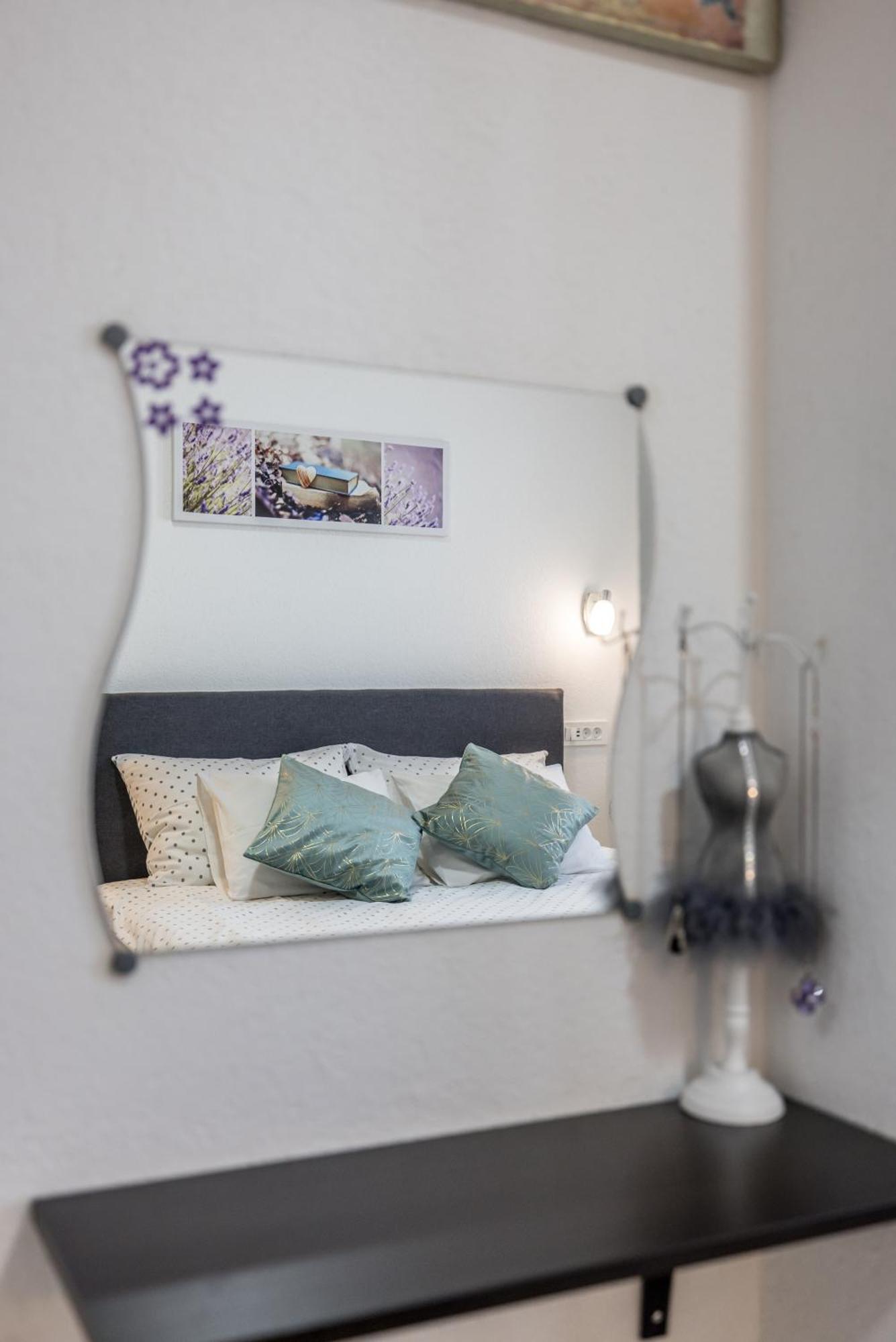 Apart Sa Terasom 250M Od Plaze,Parking,Wi Fi,Rostilj Trogir Exterior foto